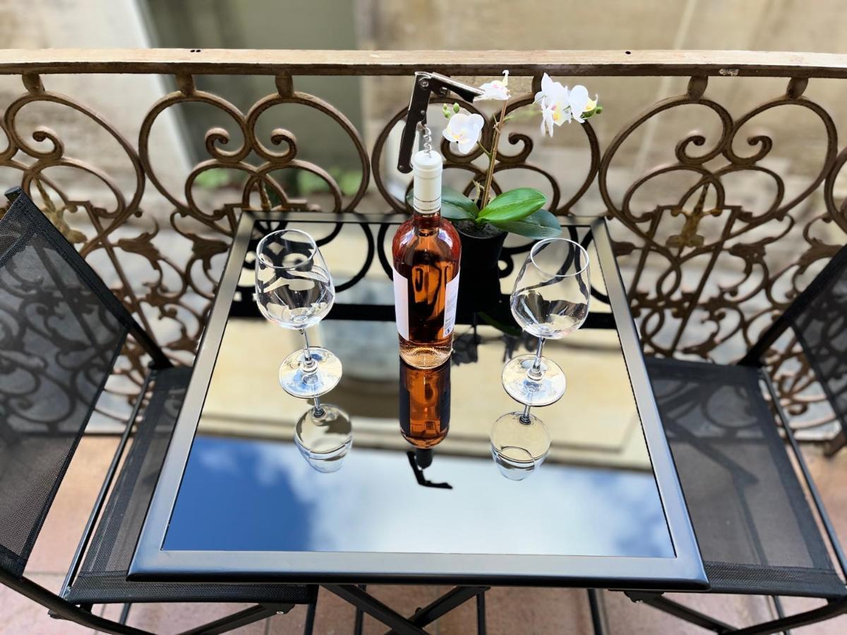 Wineexperience- Wine&Jacuzzi Suite Lecce Kültér fotó